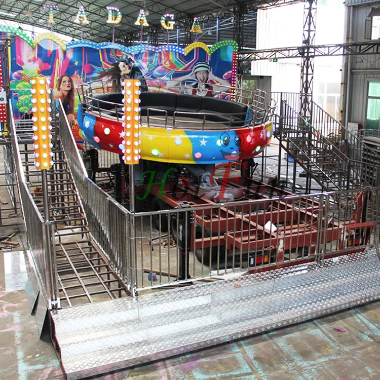 2023 hot selling thrilling attractive amusement park rides disco turntable tagada with trailer for sale