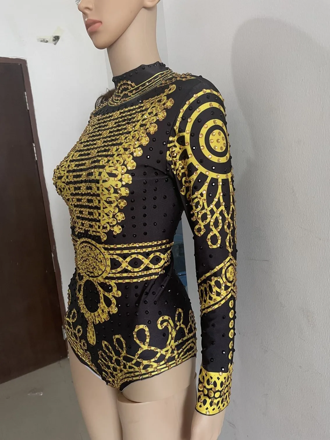 Sexy Glisten Black Gold Crystals Bodysuit Women Long Sleeves Outfit Dance Stage Show Nightclub Costume Singer nice Leotard Wear