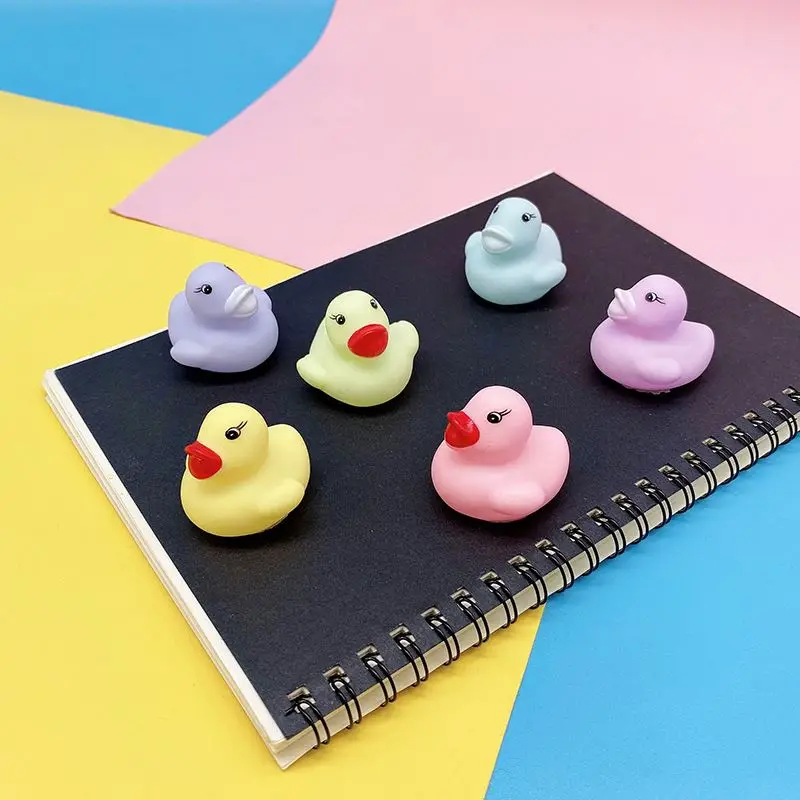 Hot Multicolor PVC Plastic Small Ducky Light Color Squeak Baby Bath Toys Bulk Mini Yellow Pink Blue Black Rubber Duck