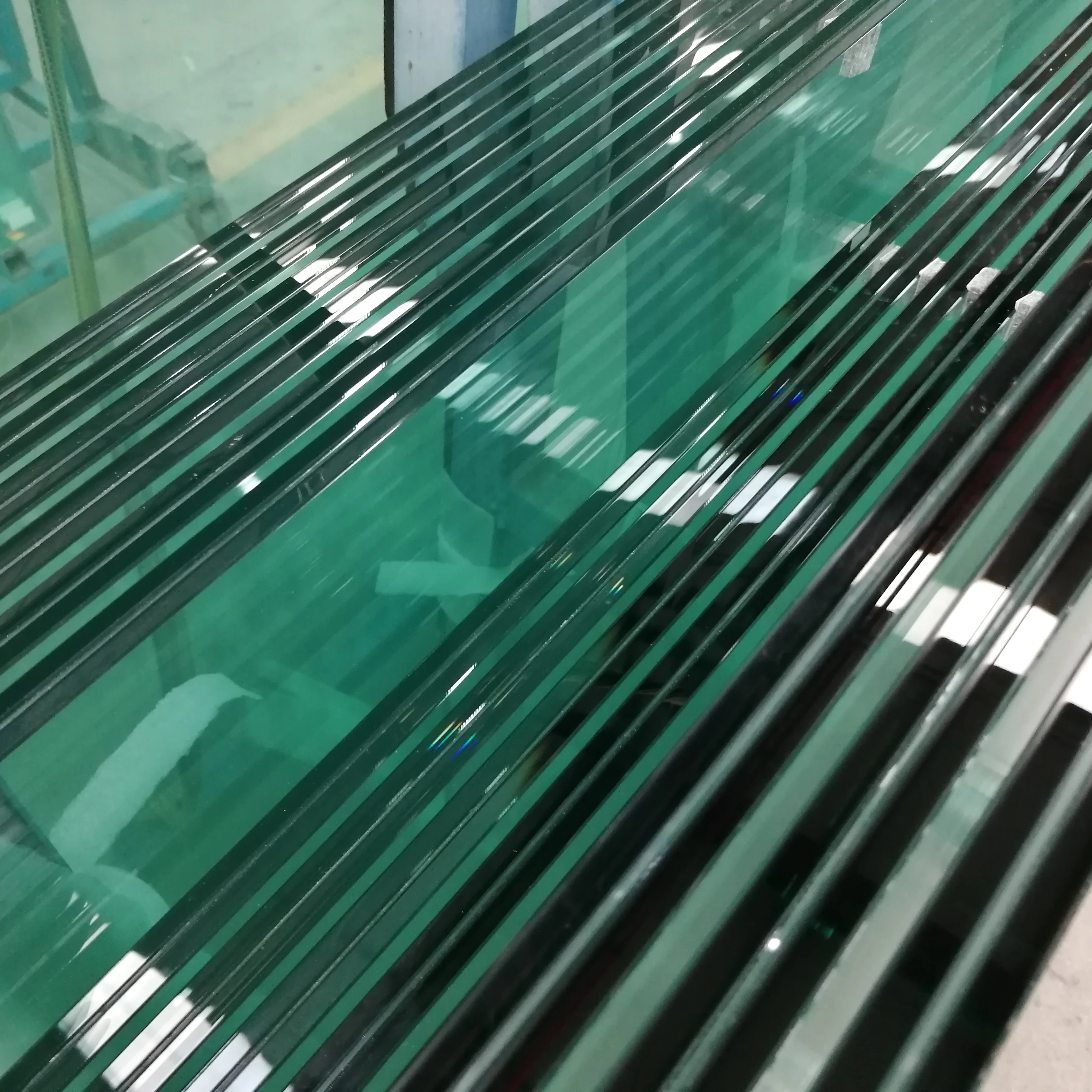 Shandong High Quality Edge Smooth SGP Laminated Glass for Frameless Balustrade Toughened