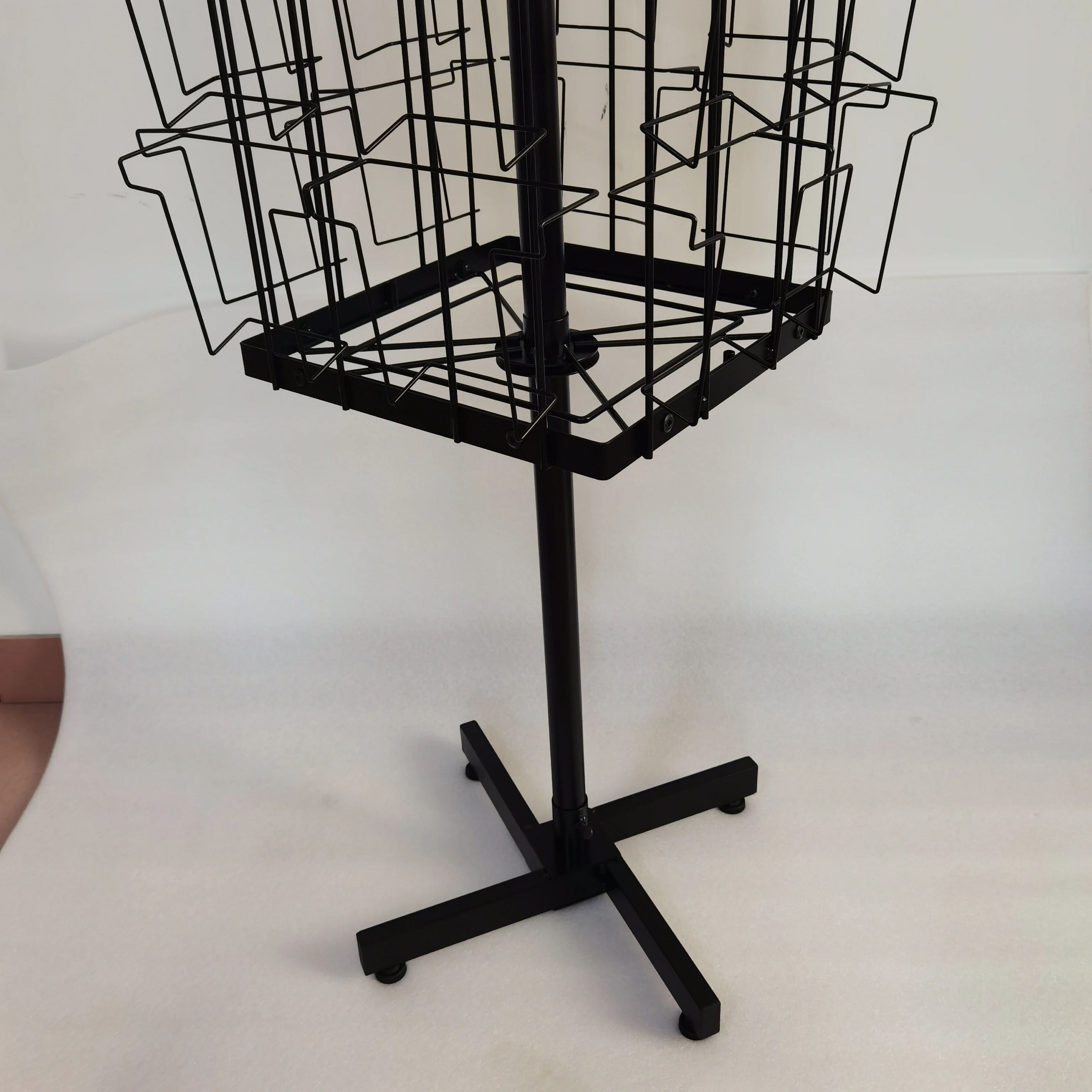 Giantmay Customized Size Metal Floor Postcard Display Rack Rotating Gift Greeting Card Stand