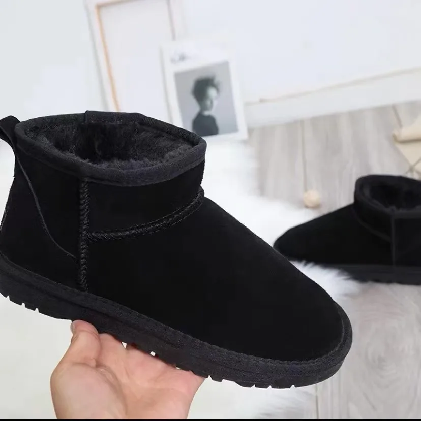 2021 New Winter Snow Boots Anti-Slip Fur Plus Shoes To Keep Warm Winter Large Size Short-Tube Women Fur Snow Boots