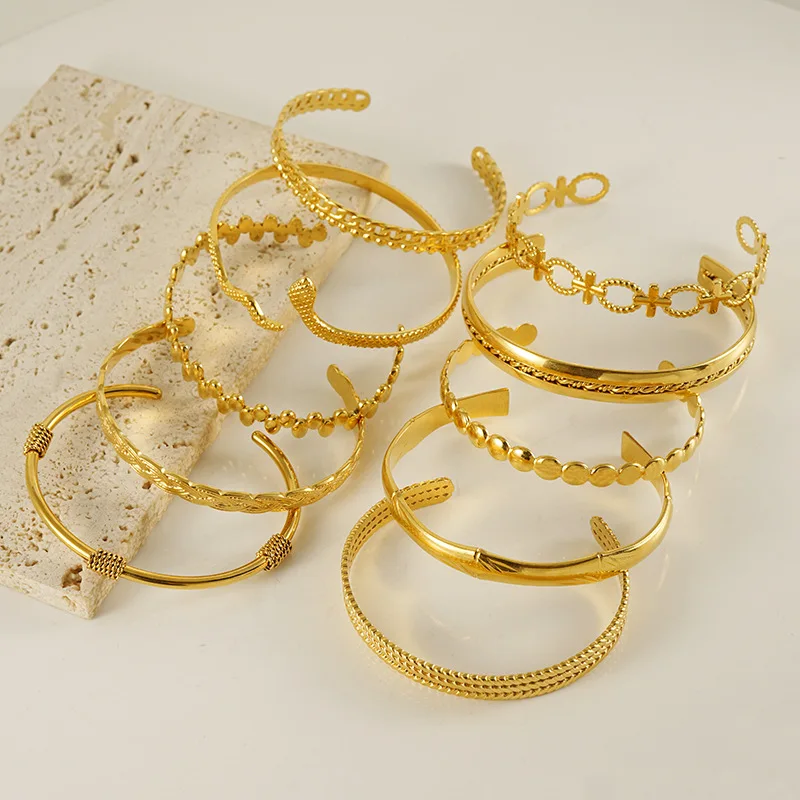 Vintage Fashion Titanium Steel Open Bracelet Woman Permanent Bracelet Titanium Steel Jewelry