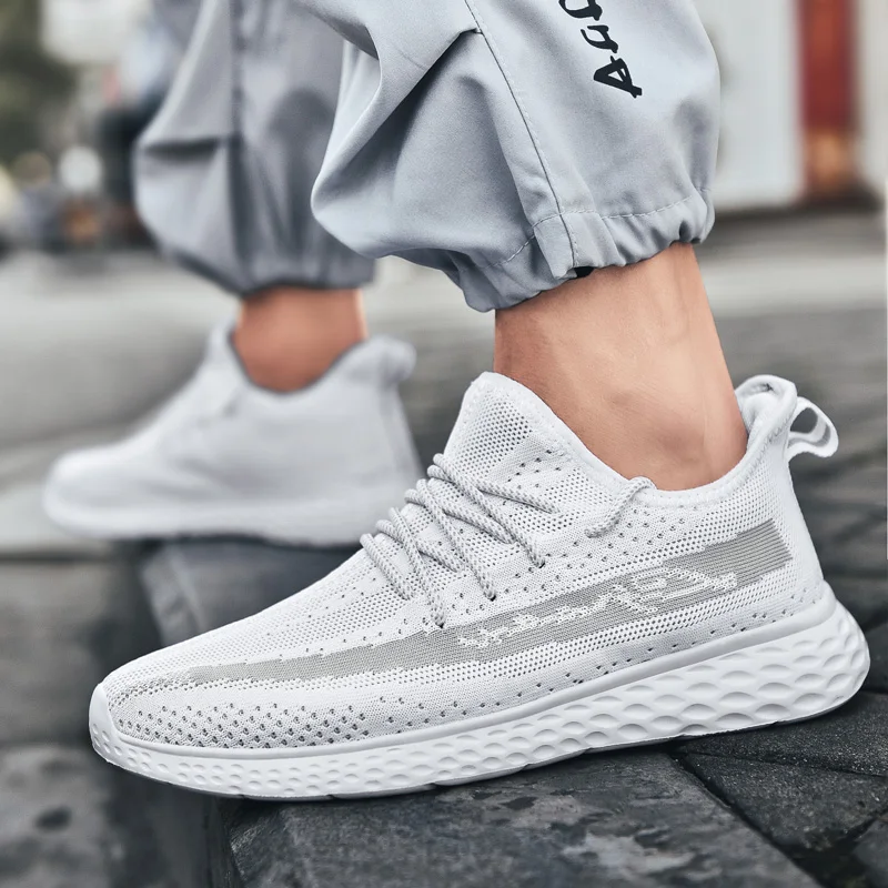 Amazon hot selling Stylish Newest design Protective height increasing fly knit big size men yeezy sneakers running sport shoes