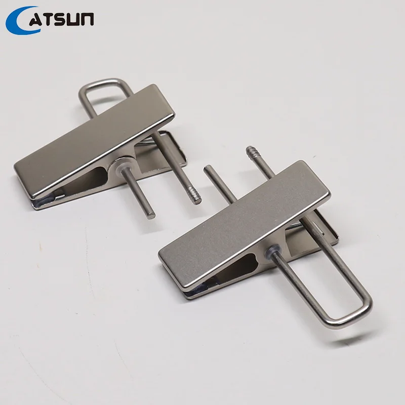 Вешалка для одежды с одной клипсой