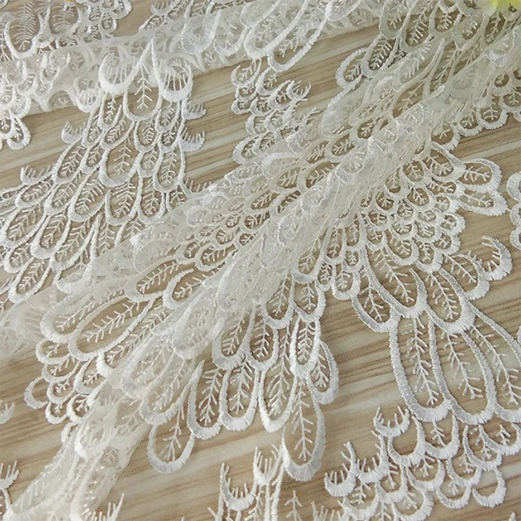 Hot Selling New Cotton Lace Fabric Embroidered Feather Pattern Elegant Wedding Dress Lace Mesh
