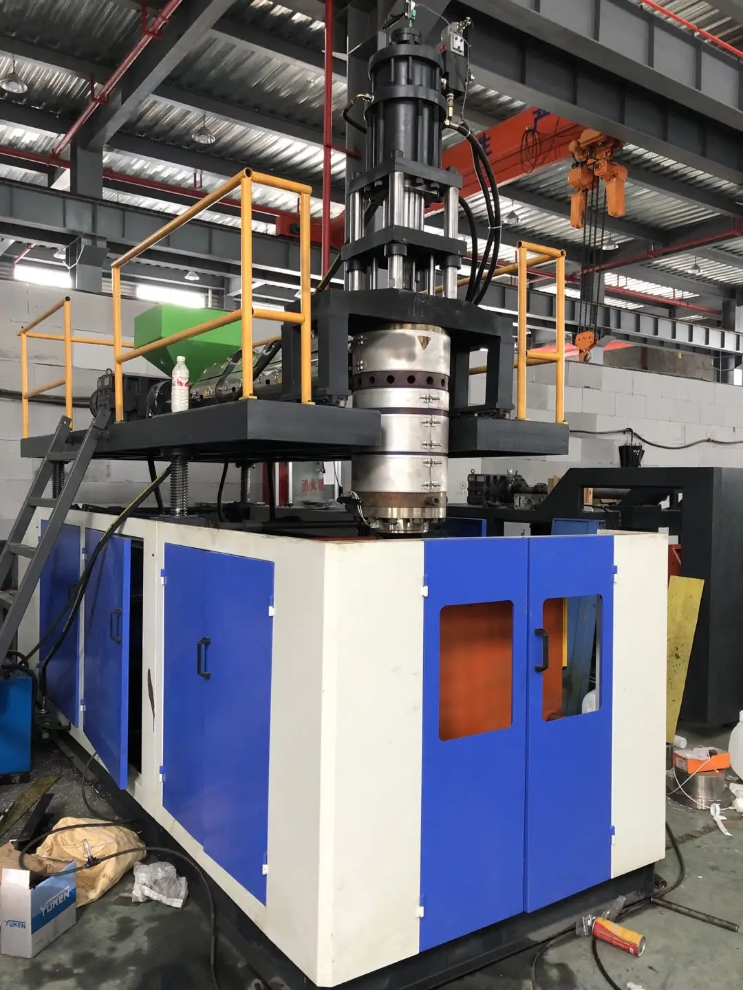 
JS-80/30L HPDE Bottle Blowing machine 