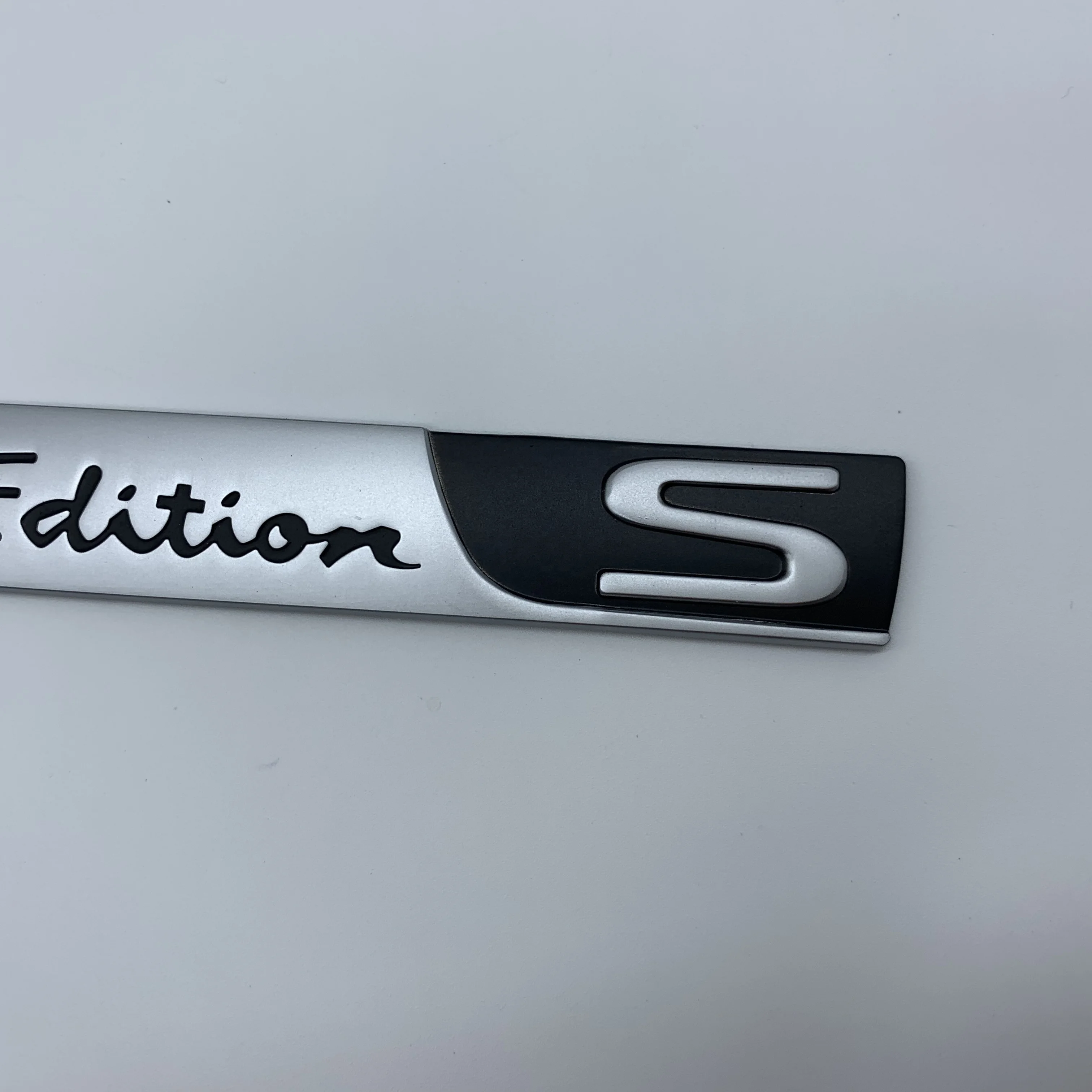 Car Exterior Accessory 3D Car  Logo Emblem Badge Sticker for Lexus LX570 S