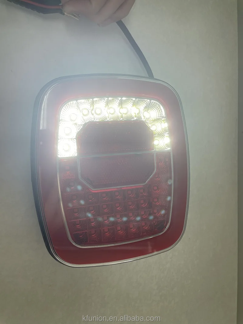 Emark Universal 12v 24v Led Stop Brake Light Combination Rear Trailer Truck Tail Light