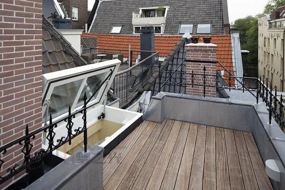 Aluminium Frame  Vertical  Opening Roof Hatch with Domed Skylight which Using Hidden Motors