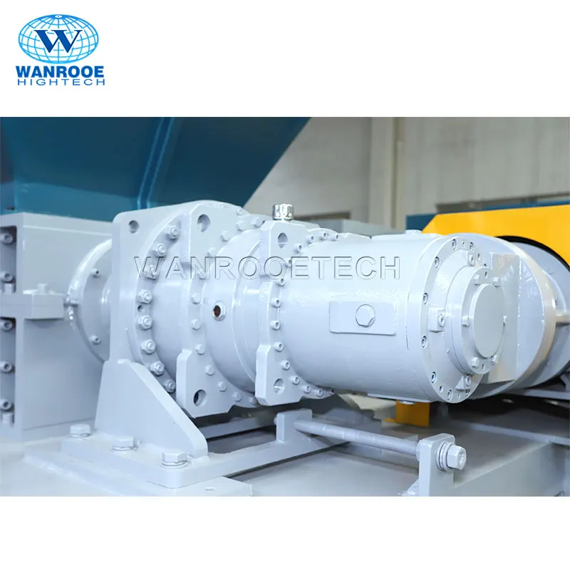 100-2000kg/h Waste Tyre Recycling Rubber Crusher Tire Shredder Machine