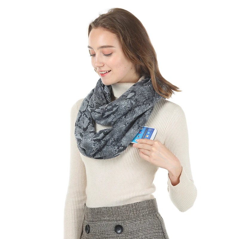 High Quality Leopard and Snake Pattern Infinity Loop Scarf with Hidden Zipper Pocket for Women Lightweight Solid Color Scarf