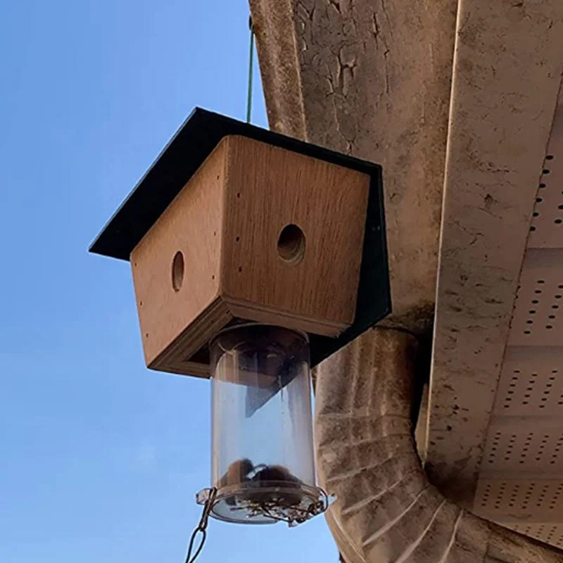 Custom High Quality Easy to Set Up and Use Wood Bee Trap 2 Pack Proven Effective Carpenter Bee-trap Traps Carpenter Bees