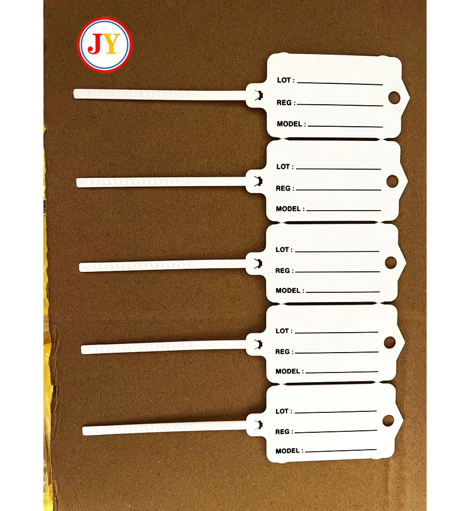 Custom Plastic Hang Tag With Keychain Factory High Quality Custom Hang Tag Auto Parts car accessories Hang Tag