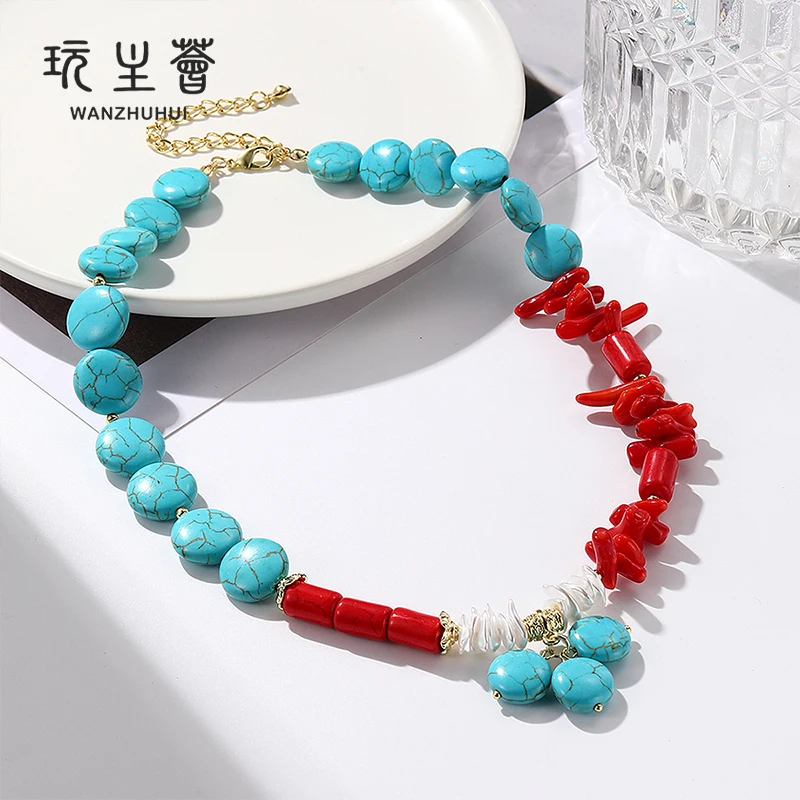 Wholesale Beautiful  Necklaces Shell Charm Bohemian Summer Beach Handmade Dainty Minimalist Tiny Choker Turquoise Color Rice Bea