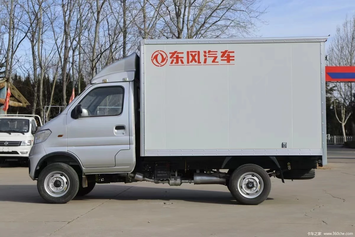 Dongfeng Little Overlord w08 123 horsepower 2,7 meters single-row van gasoline cars mini truck