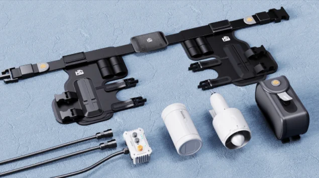 Wearable underwater thrusters LTD2