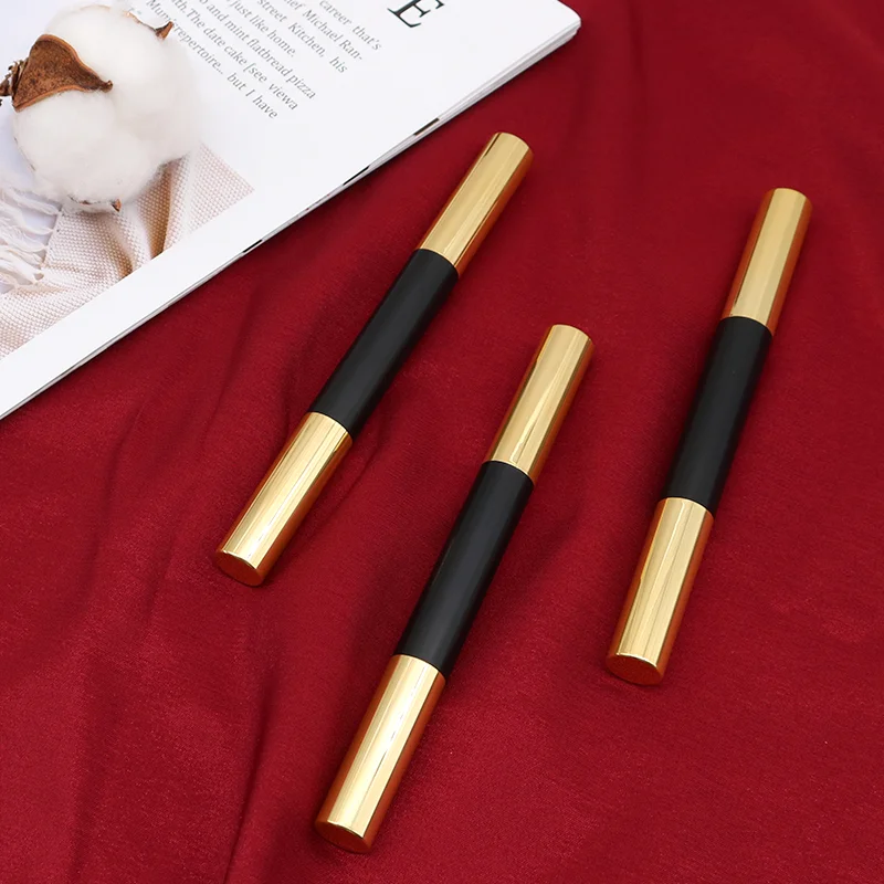 wholesale custom high quality  empty  lip stick tube round plastic double lipstick pen lip pencil lip container packaging