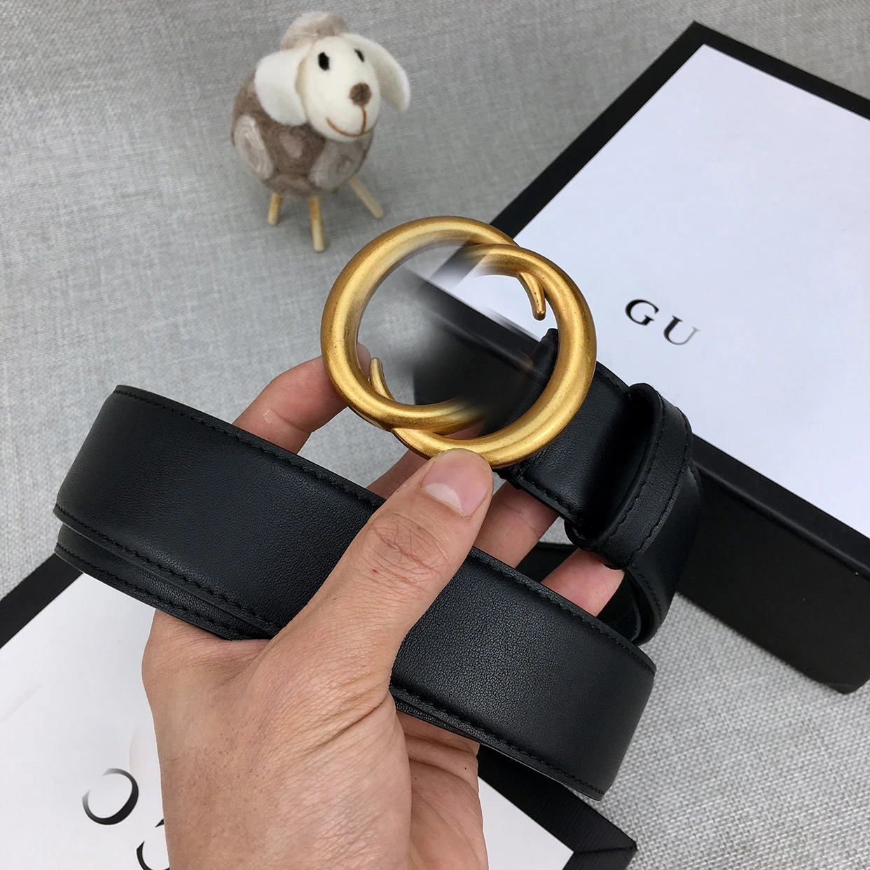 
 Горячая распродажа! 3,8 см из натуральной кожи и вышитой буквой G ремень для мужчин из коровьей кожи дизайнерские брендовые ремни для оптовой продажи  