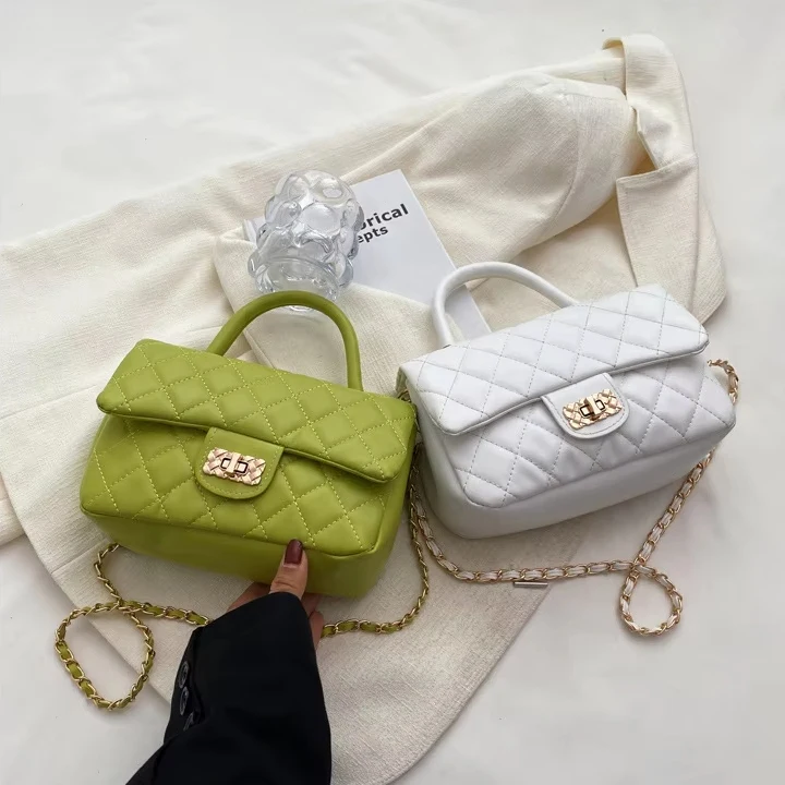 Trendy Wholesale Shoulder Bags for Women: Elegant Long-Strip Luxury Clutch Handbags for Ladies