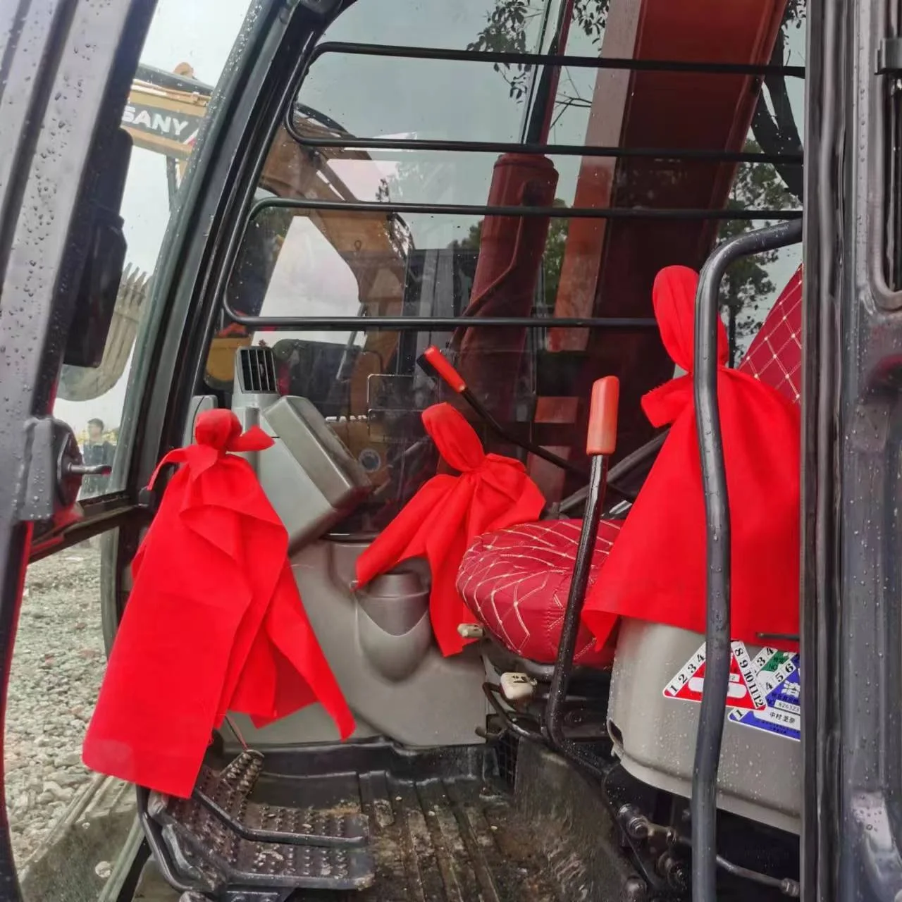 Hot Selling Used Excavators HITACHI ZX75  7t Second-Hand Excavator HITACHI Used Digger Machine For Sale