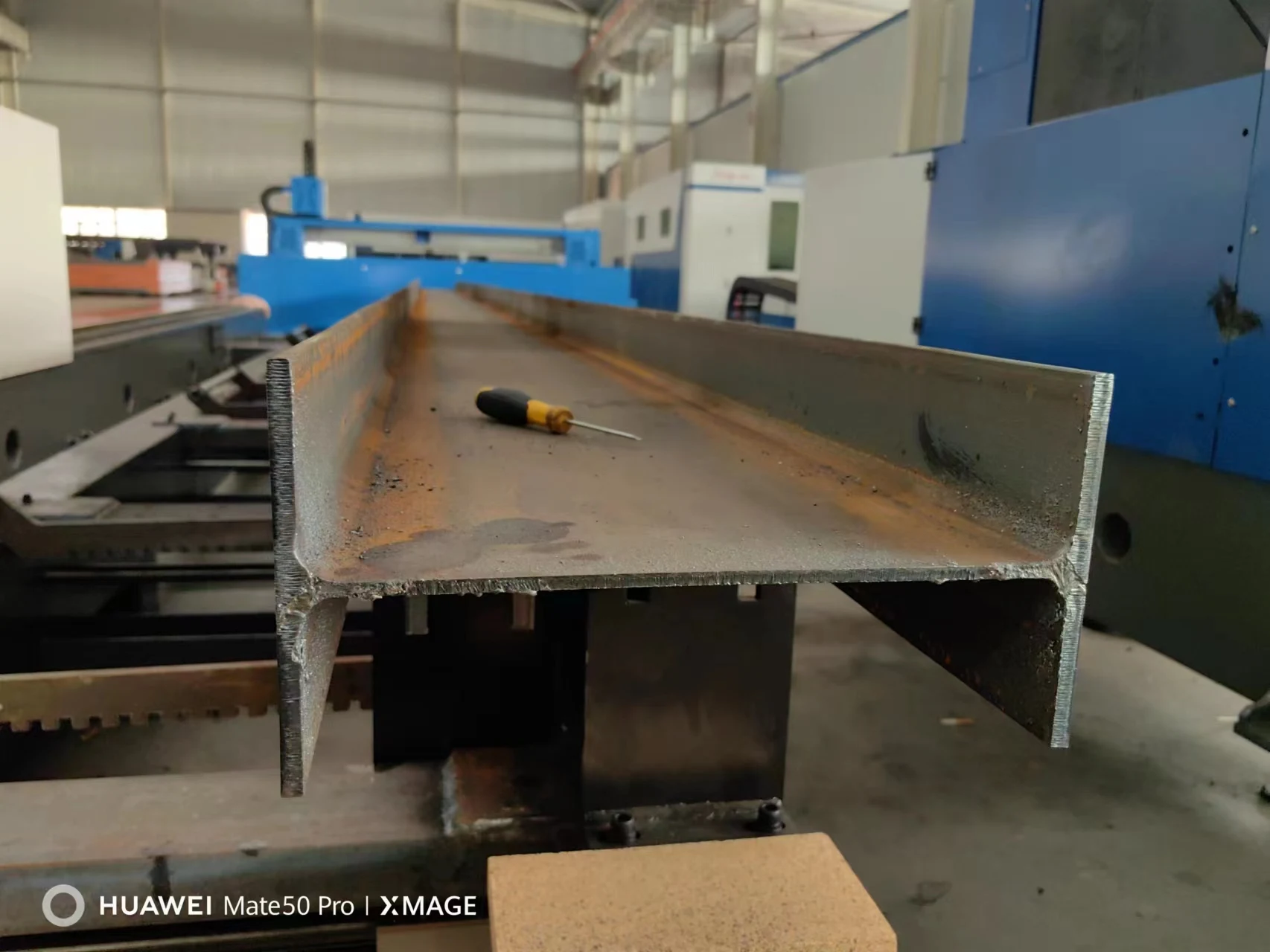 large size H model steel fiber laser cutting machine 3kw  6kw 12kw 20kw  raycus max gw ipg jpt 2.5m 3.2m wide 14m 26m 28m long