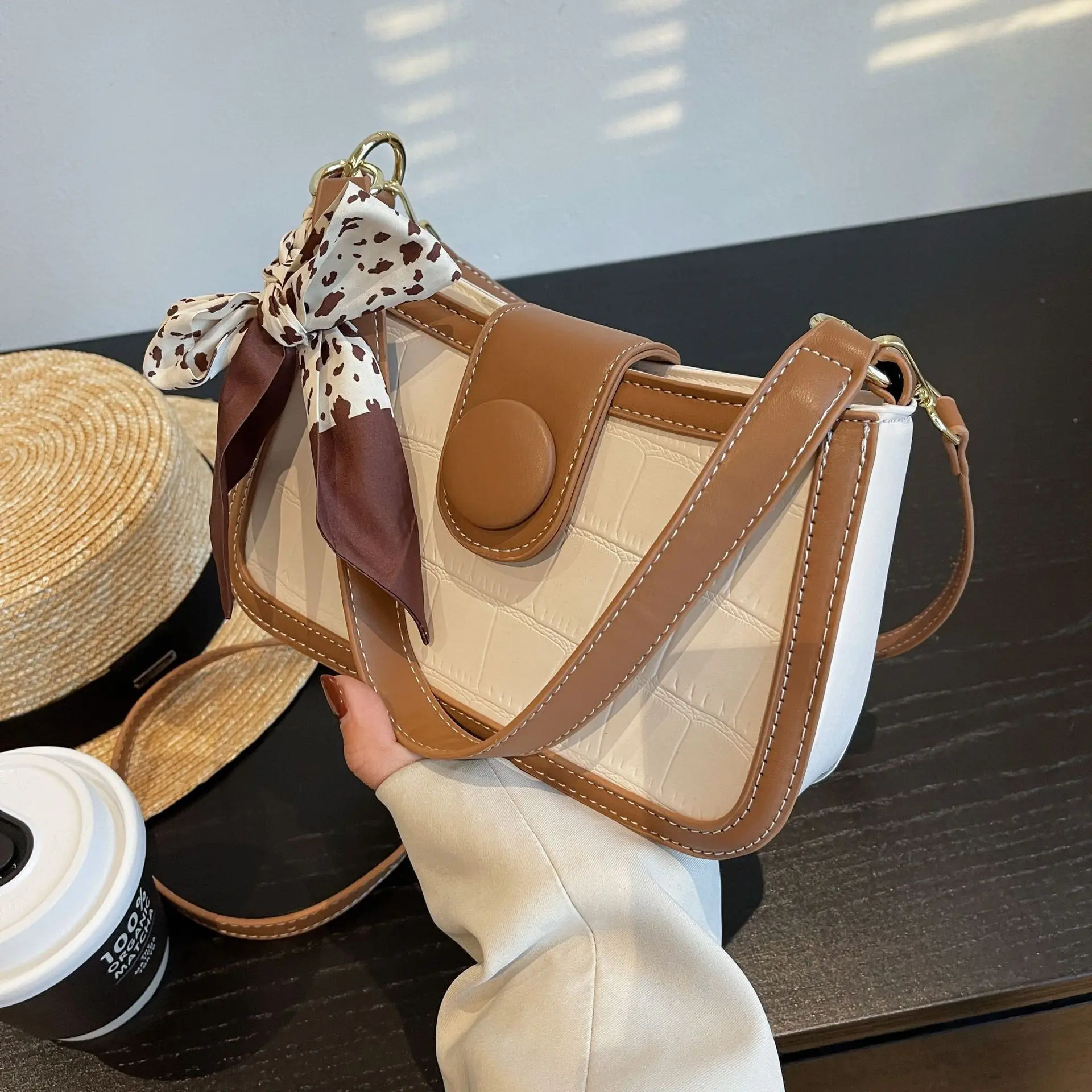 2024 New Small Fashion Mini Ladies Female Money Square Chain Strap Hand Tote Bag Handbag Cell Phone Purse Pu Leather Handbag