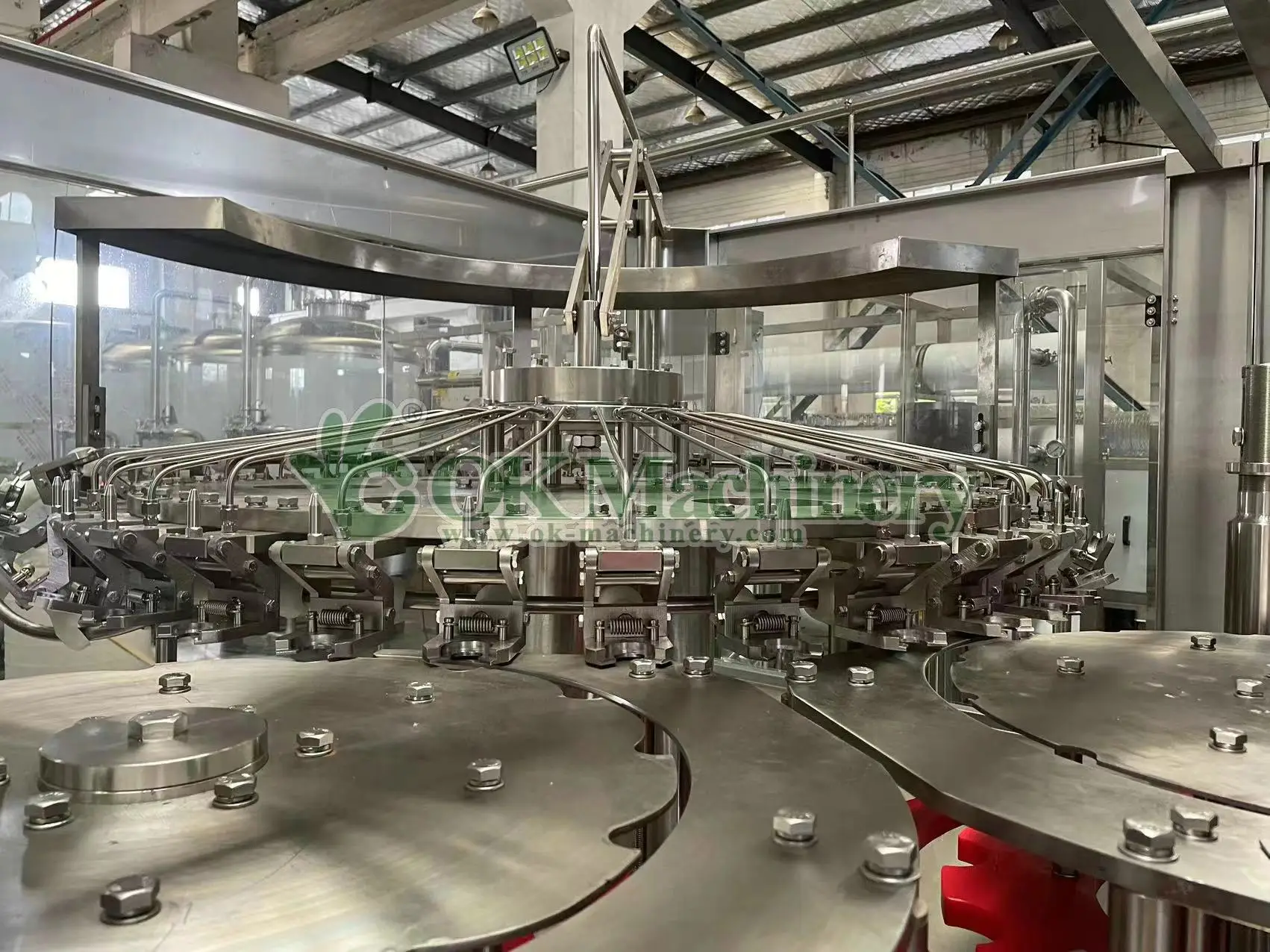 Automatic Pet Bottling Soda Water Carbonated Liquid Beverage With Gas Filling Machine