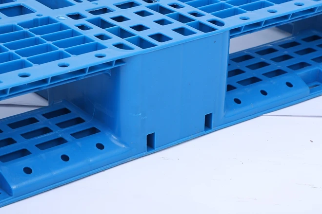 4 Way Entry Plastic Pallet Heavy Duty Plastic Pallet Single Side Pallet 1200X1200