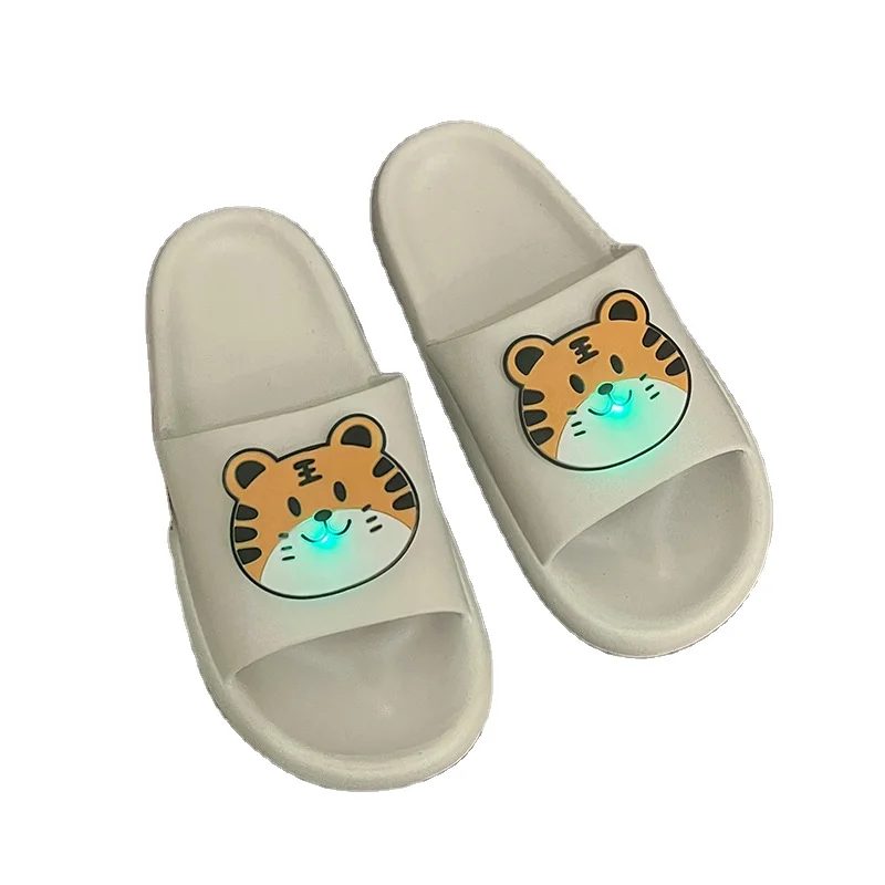 Bright adult childlike fun cute bright tiger slippers girl summer anti slip feeling of stepping on shit students wear lovers