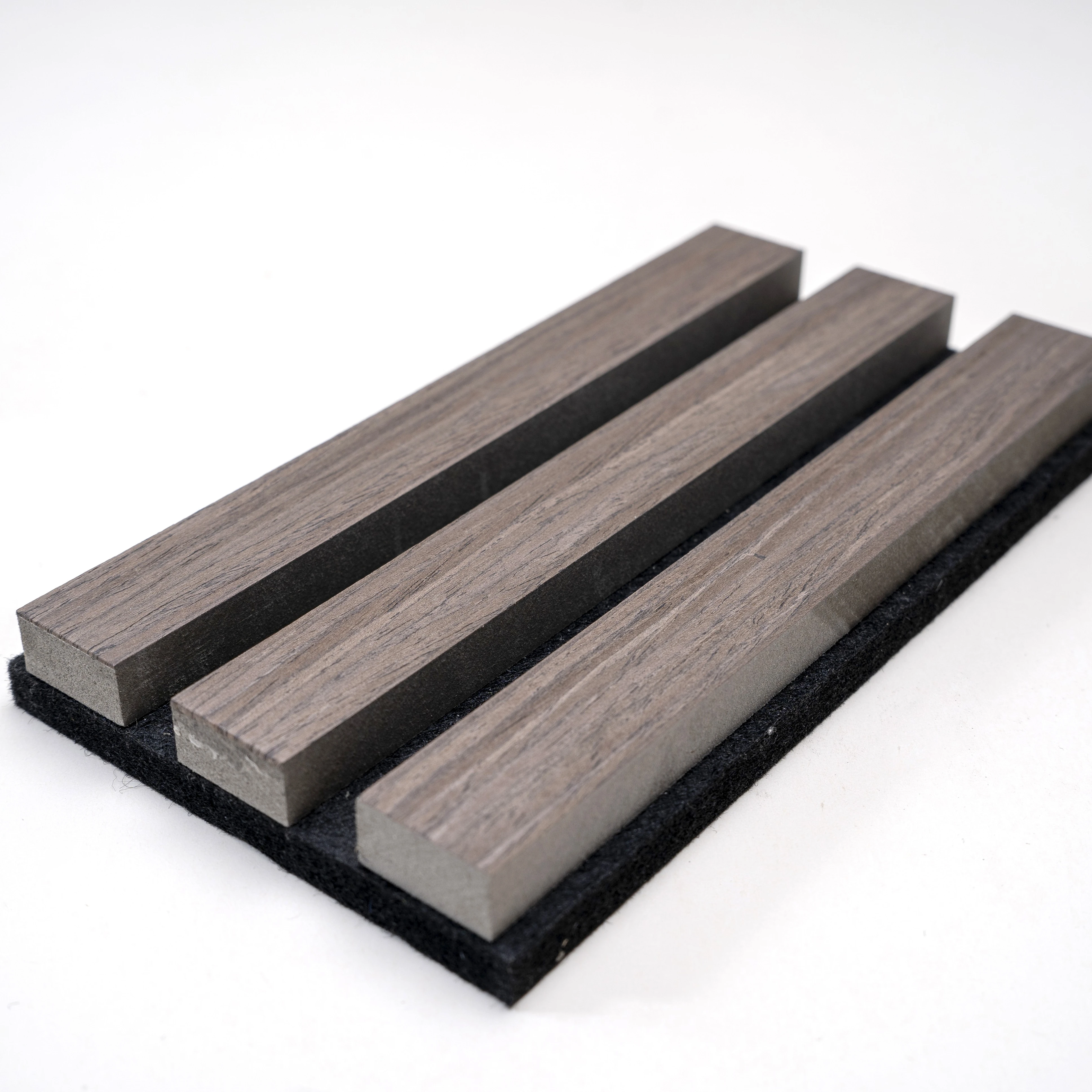 Veneered MDF Slat Acoustic Panel Soundproof Wood Slat Acoustic Panels PET Felt Backing Akupanel