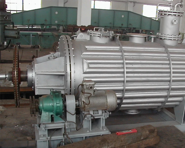 Fully automatic high efficiency tube bundle rotary steam tube dryer