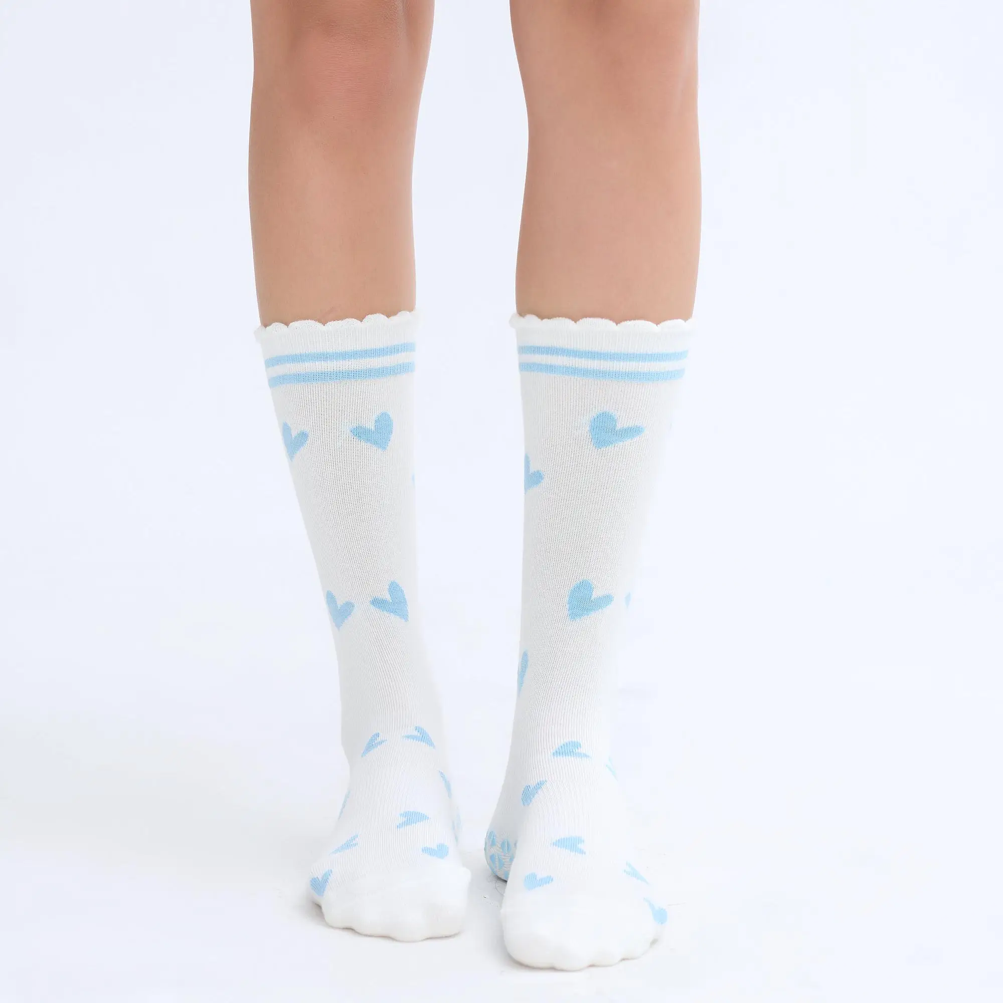 Custom Design Ruffle Blue Heart Cotton Sports Sock for Women Anti-slip Gym Fitness Frilly Non Slip Yoga Pilates Grip Socks