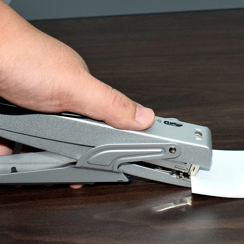 S-160 Low MOQ RTS Stock Industrial Heavy Duty 30 Sheets Power Saving Effortless 24/6 26/6 Plier Stapler