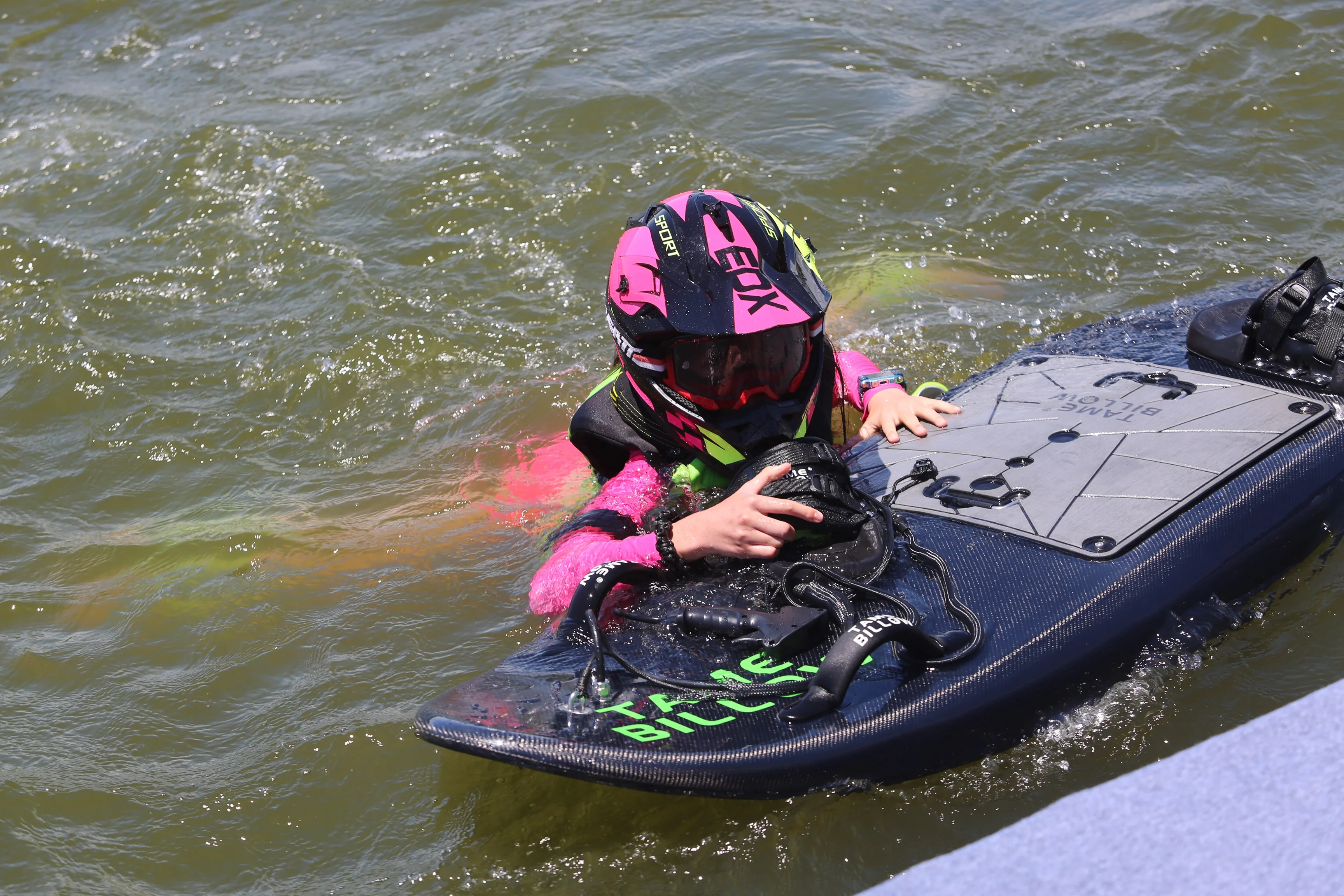 Wholesale high performance carbon fiber Hydrofoil surfboard electric jet board power jet price motor surf  electric surfboard