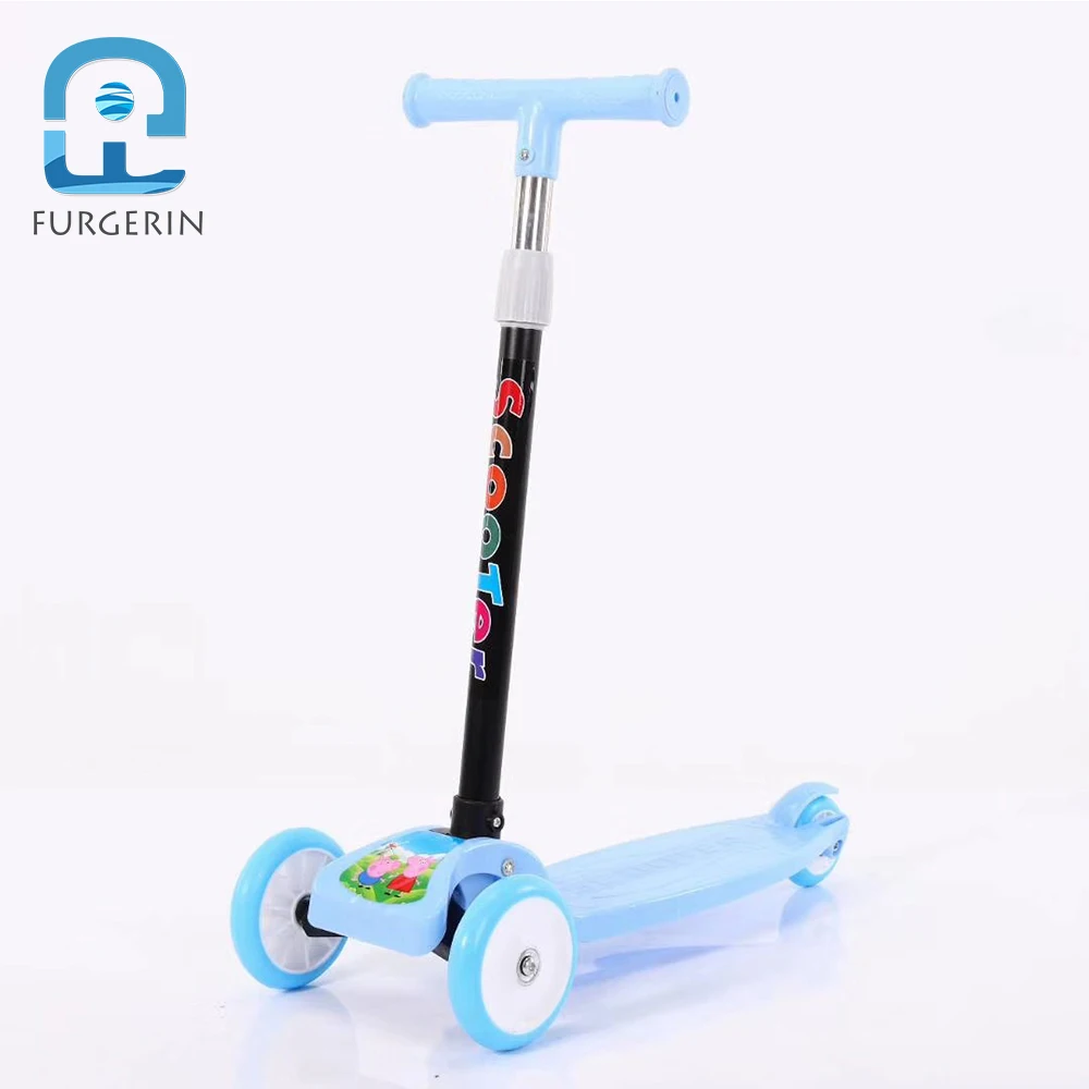 Folding Scooter 3 Wheel Children Spray Scooter Pink Blue Cartoon Mini Foldable  Baby Flashing Wheels Kick E Scooter
