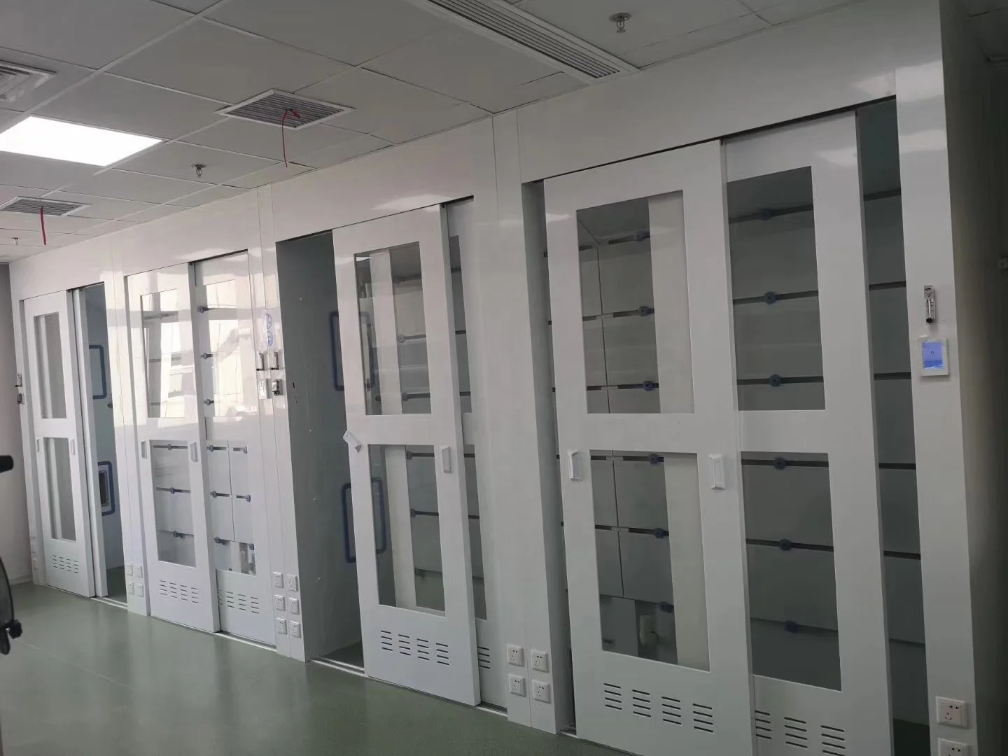 Laboratory furniture LAB scientific customized fume hood