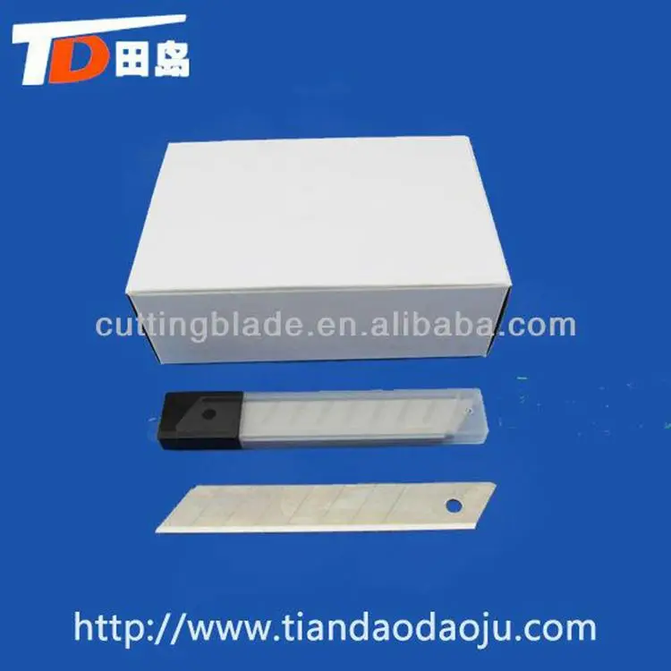 
snap-off knife 