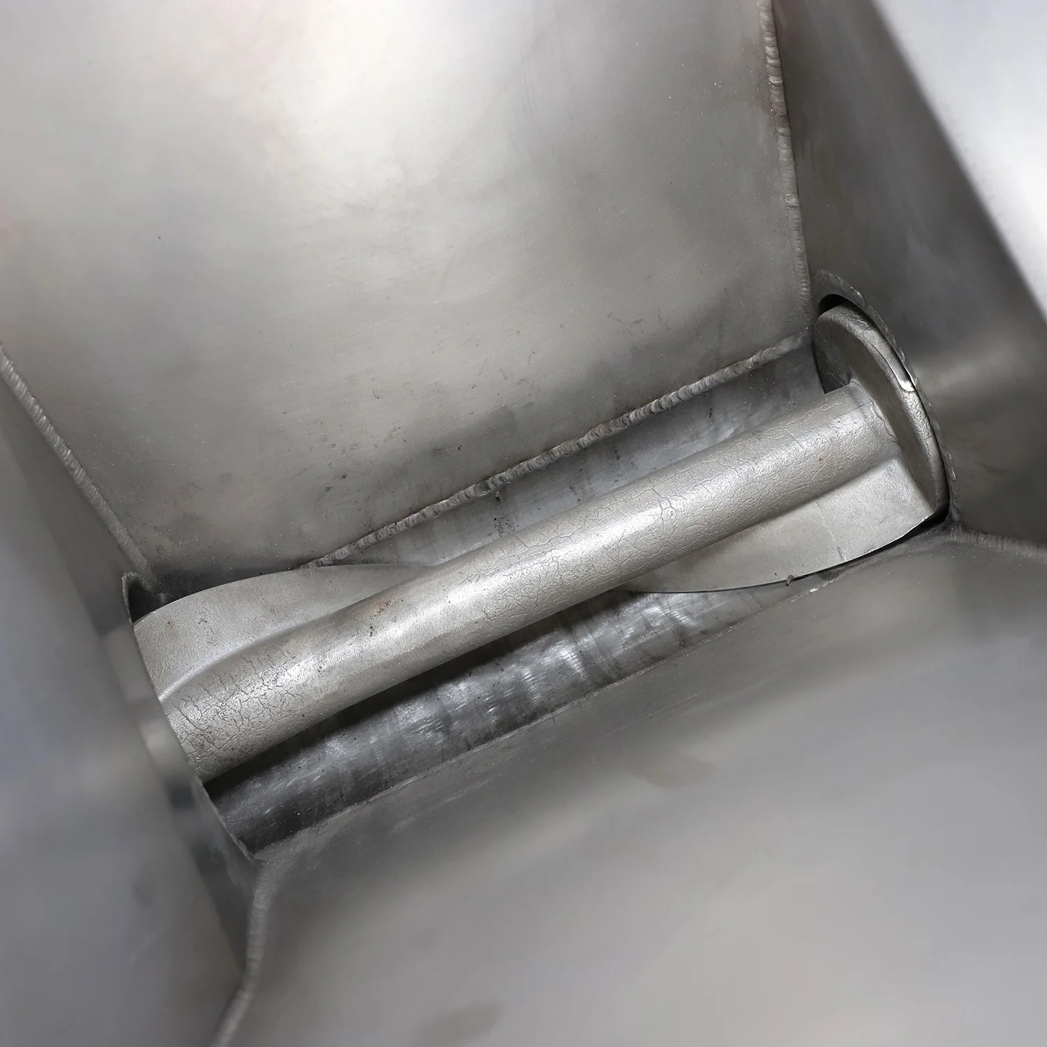 Factory commercial large-scale fresh meat frozen meat grinder mincing beef, mutton and chicken frame bone meat grinder