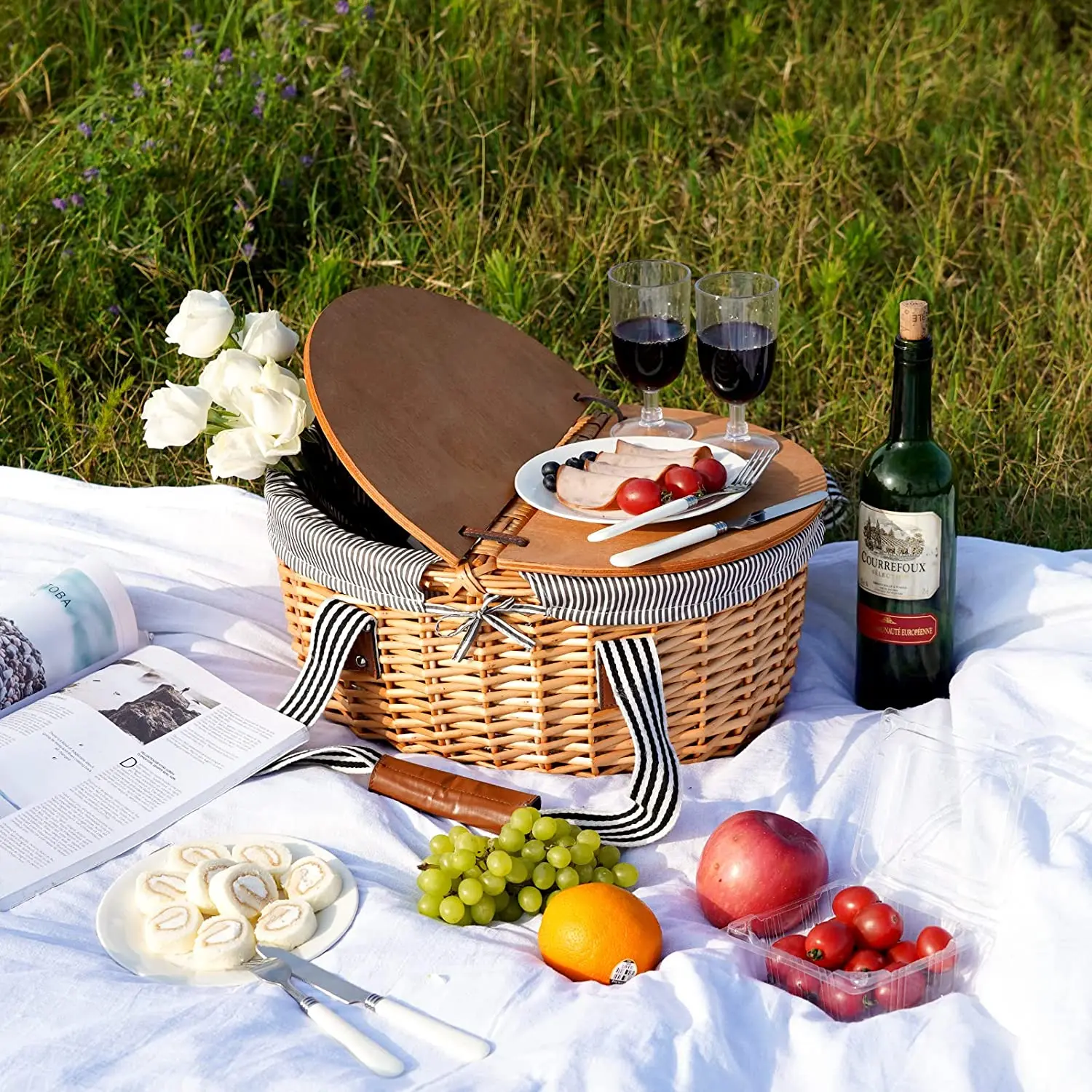 Large Size Natural Eco-friendly Wicker Basket Outdoor Picnic Basket Vegetable Basket For Picking and shopping