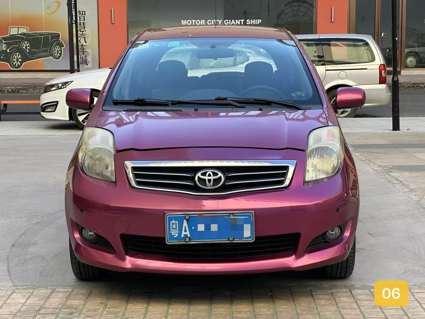 Wholesale Cheap 2013 Model Toyota Yari-s Used Car Toyota 1.6 L Vehicle taxi driving school online Second hand cars