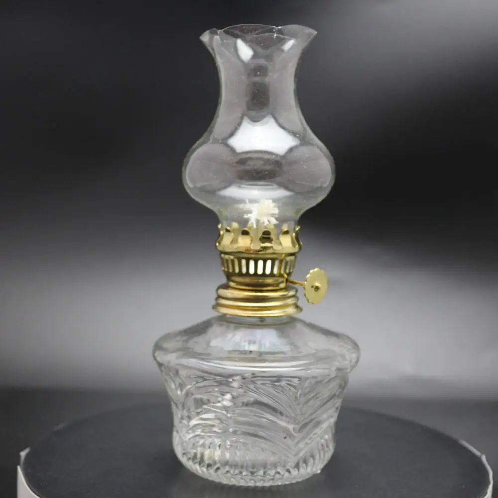 Hot Sell Vintage Decoration Kerosene Lamp Glass Chimney With Kerosene Lamp Burner