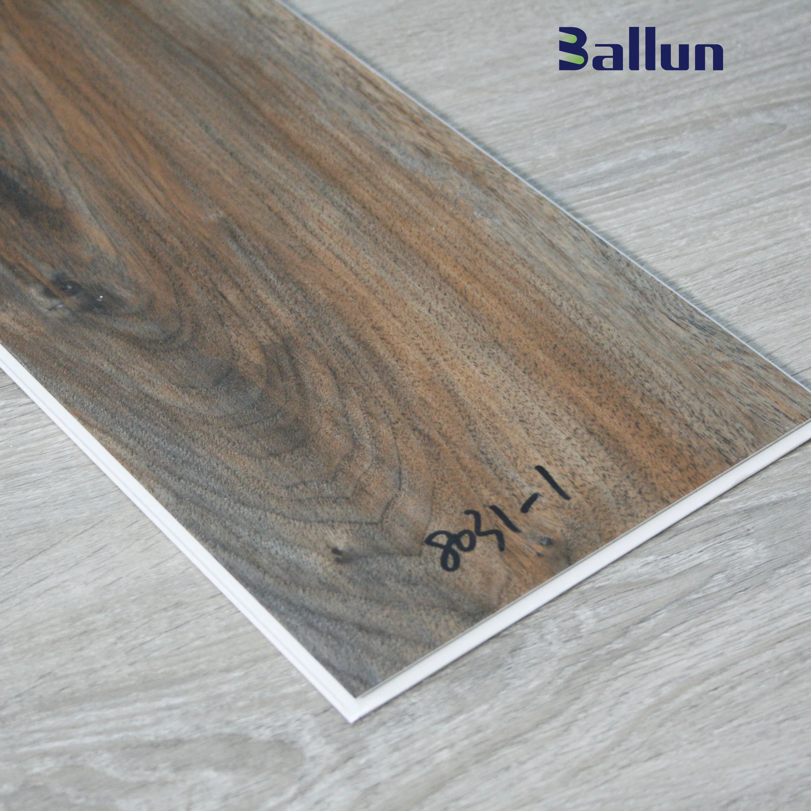 Hot Sale Oak Vinyl Wood Laminate Flooring 4mm SPC Vinyl Flooring