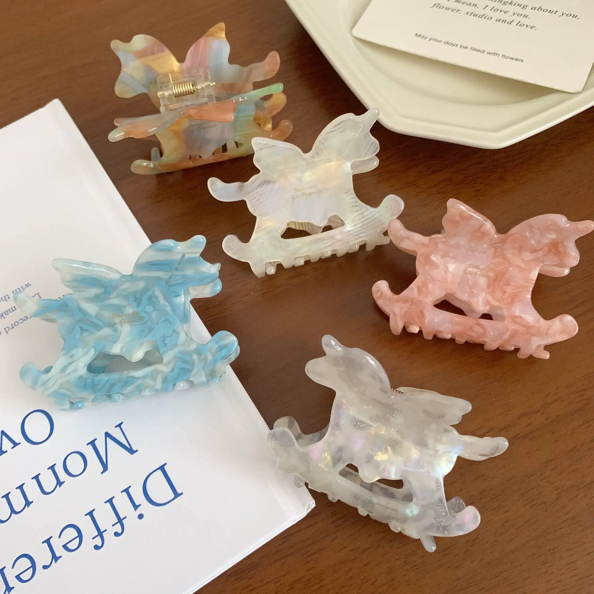 KL OEM Personalized Cute Horse Animal Shaped Color Acetic Acid Acetate Claw Clips For Holiday Gift