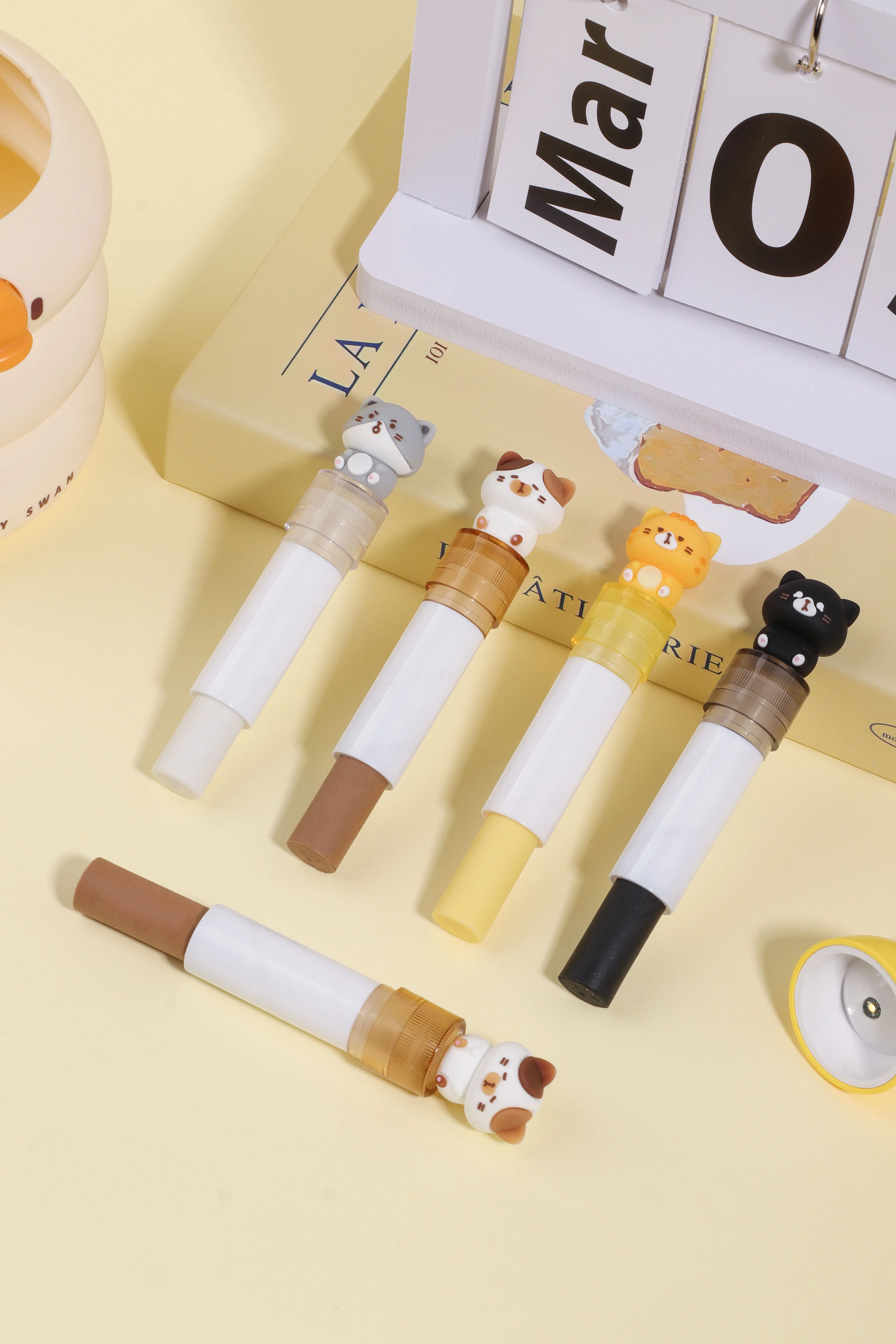 kawaii school stationary accessories cute kids Cute Colorful Shareware crystal cat Lipstick eraser for children