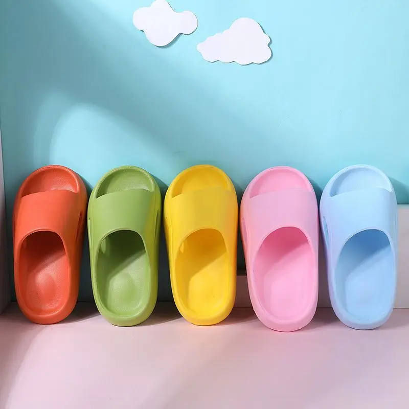 Summer High Quality PVC Original Custom Logo Toddlers Children Slippers Kids Pure Color Slides Shoes For Boys And Girls