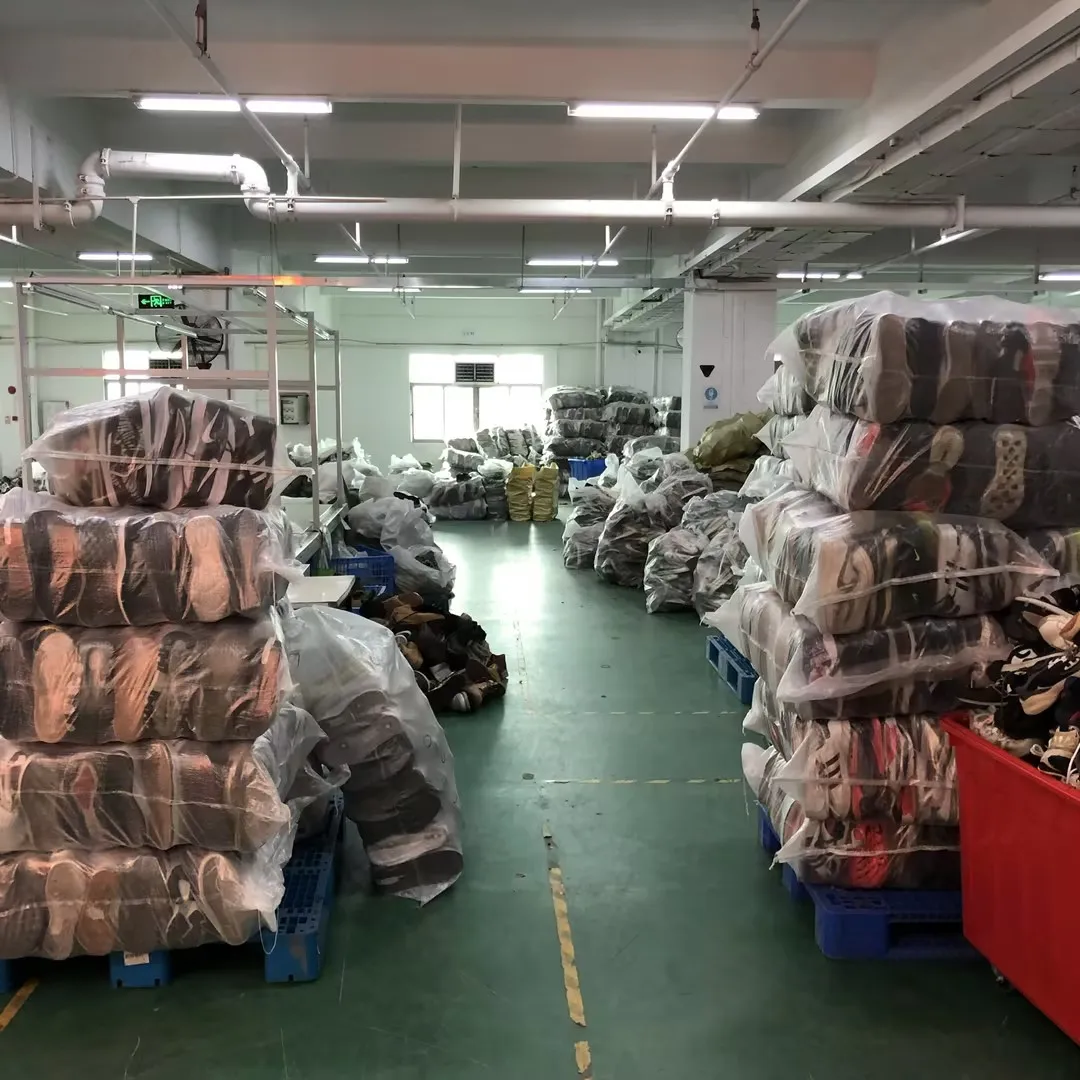 FABRICA Imported Men Second Hand Basketball Sneakers Stock Used Branded Shoes Bale Zapatos De Marca Usados