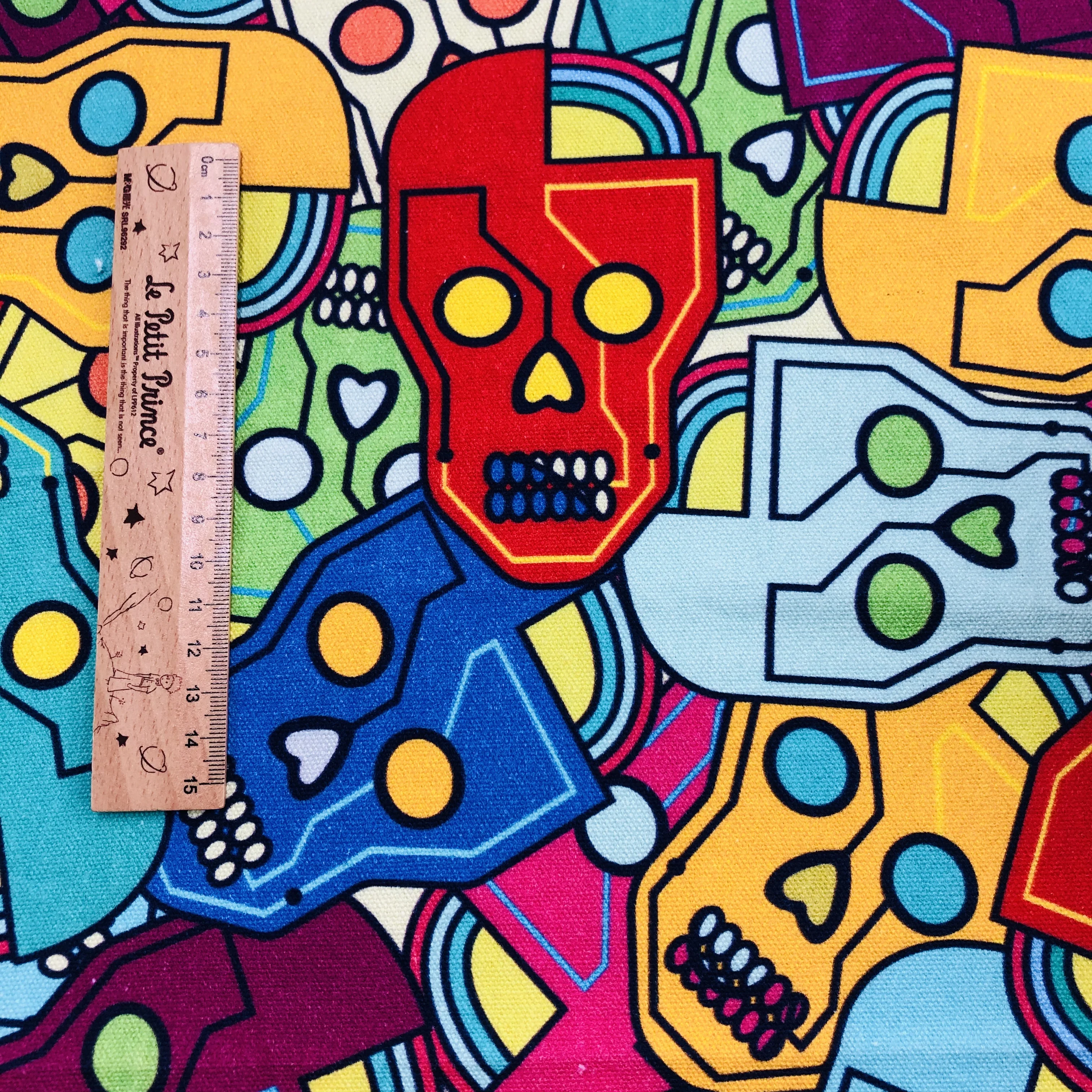 High Quality Custom Cartoon Cotton Character Design Printing Canvas Fabric for Shoes Bag