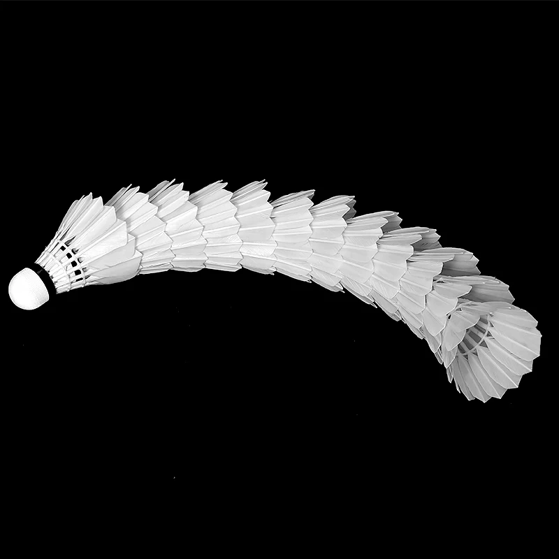 Свист W-12 пером белой утки оптовая продажа бадминтон волана