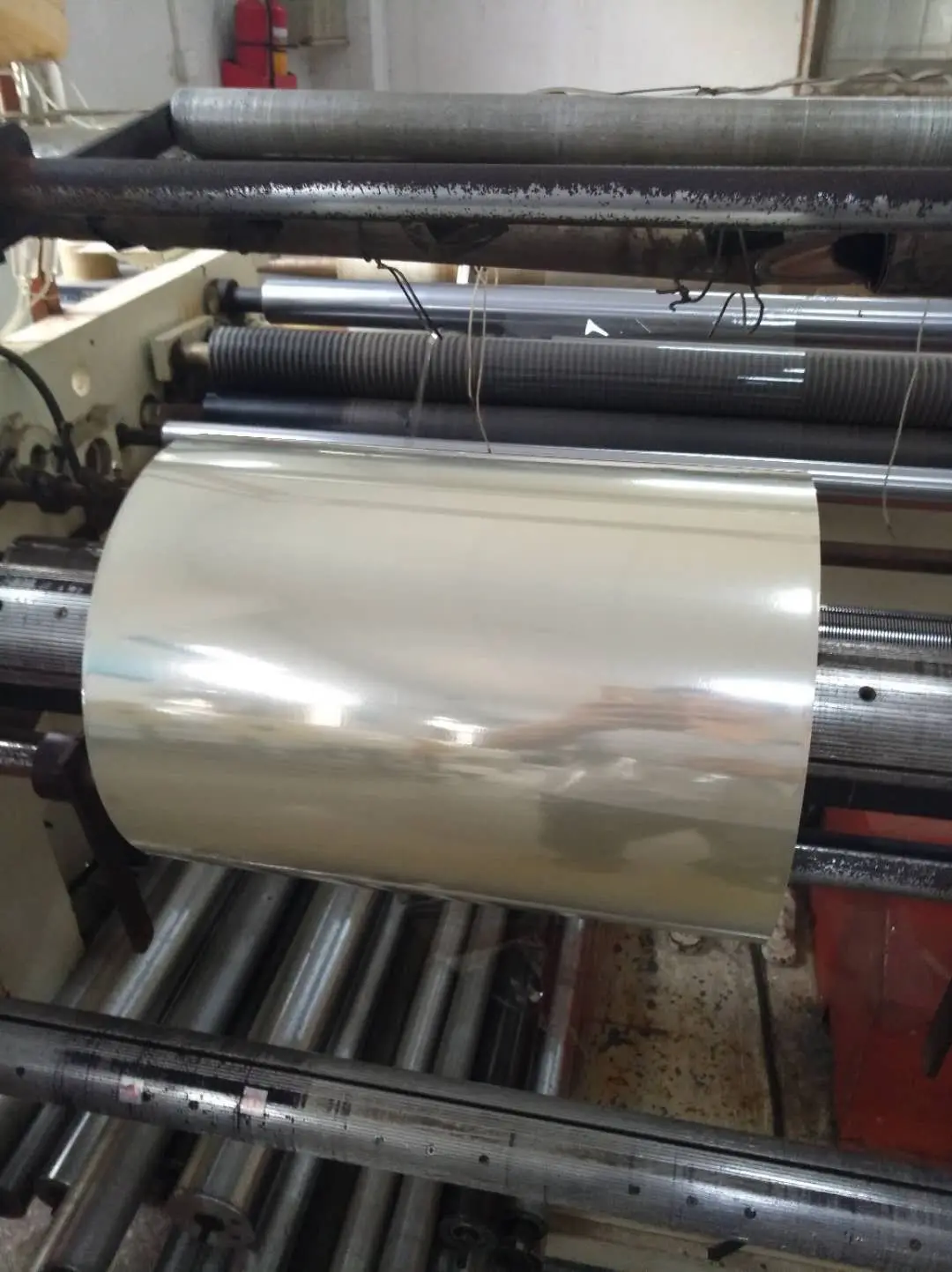 Custom China factory 30mic-150mic 1000mm pvc heat shrink film for packaging